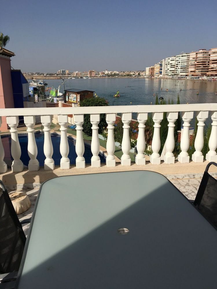 فندق Marina Port تورّيفيِخا المظهر الخارجي الصورة